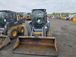 2023 John Deere 324g Skidsteer