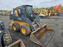 2023 John Deere 324g Skidsteer