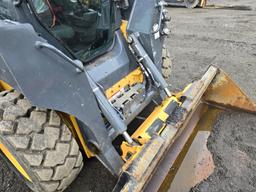 2023 John Deere 324g Skidsteer