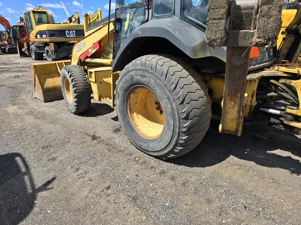 John Deere 410g Backhoe