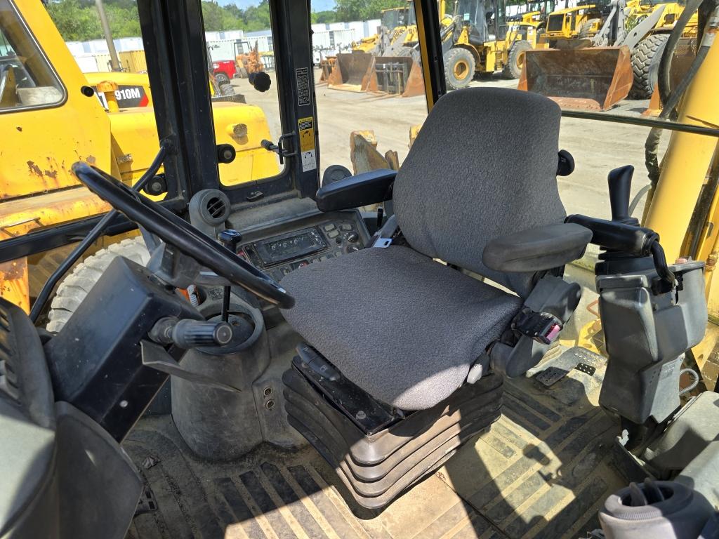 John Deere 410g Backhoe