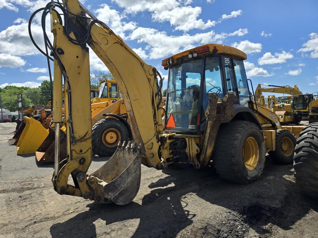John Deere 410g Backhoe