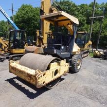 Caterpillar BW145DH-40 Vibratory Roller