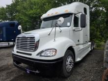 2018 Freightliner Columbia Sleeper Tractor