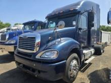 2004 Freightliner Columbia Sleeper Tractor