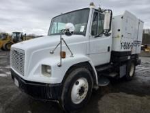 2000 Freightliner Fl70 Sweeper