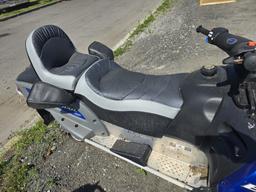 2005 Polaris 550 Edge Touring Snowmobile