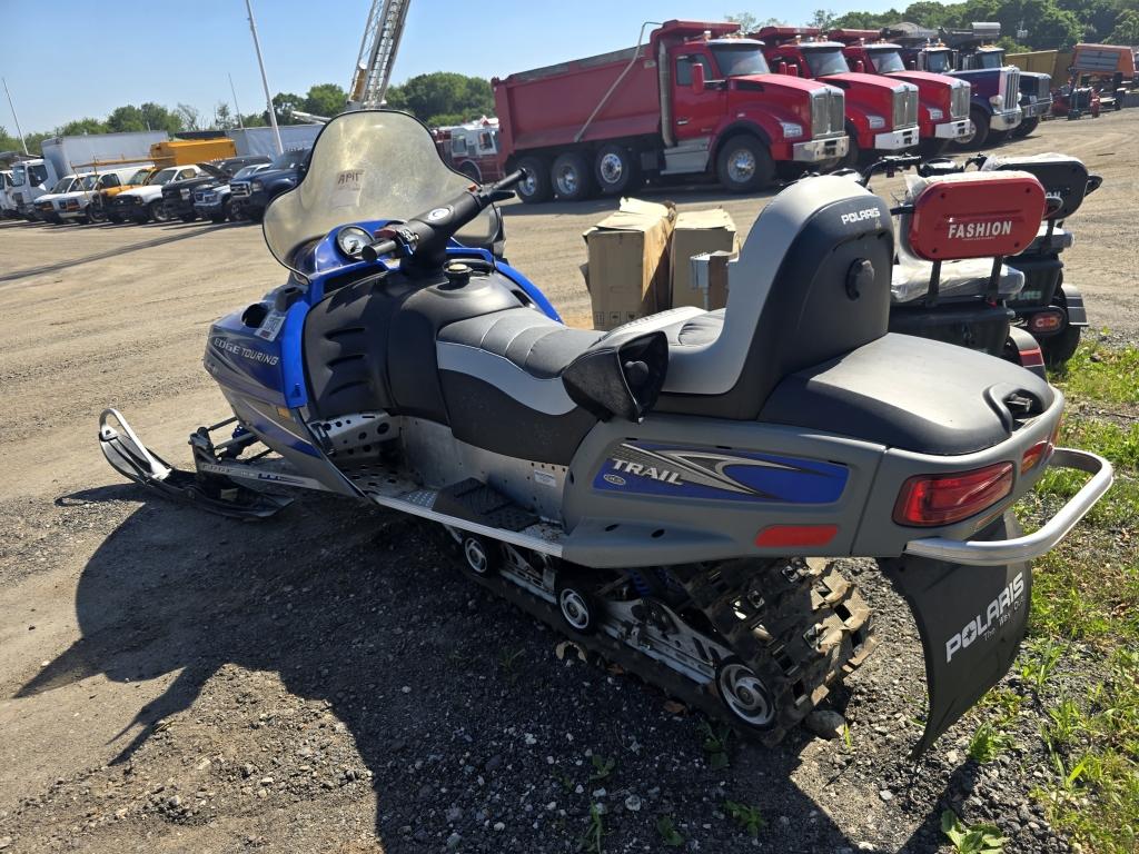 2005 Polaris 550 Edge Touring Snowmobile