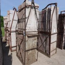 Concrete Forms W/crate Approx (37)pcs 4ft X 2ft