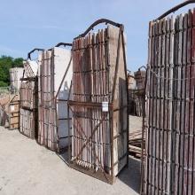 Concrete Forms W/crate Approx (19)pcs 8ft X 2ft