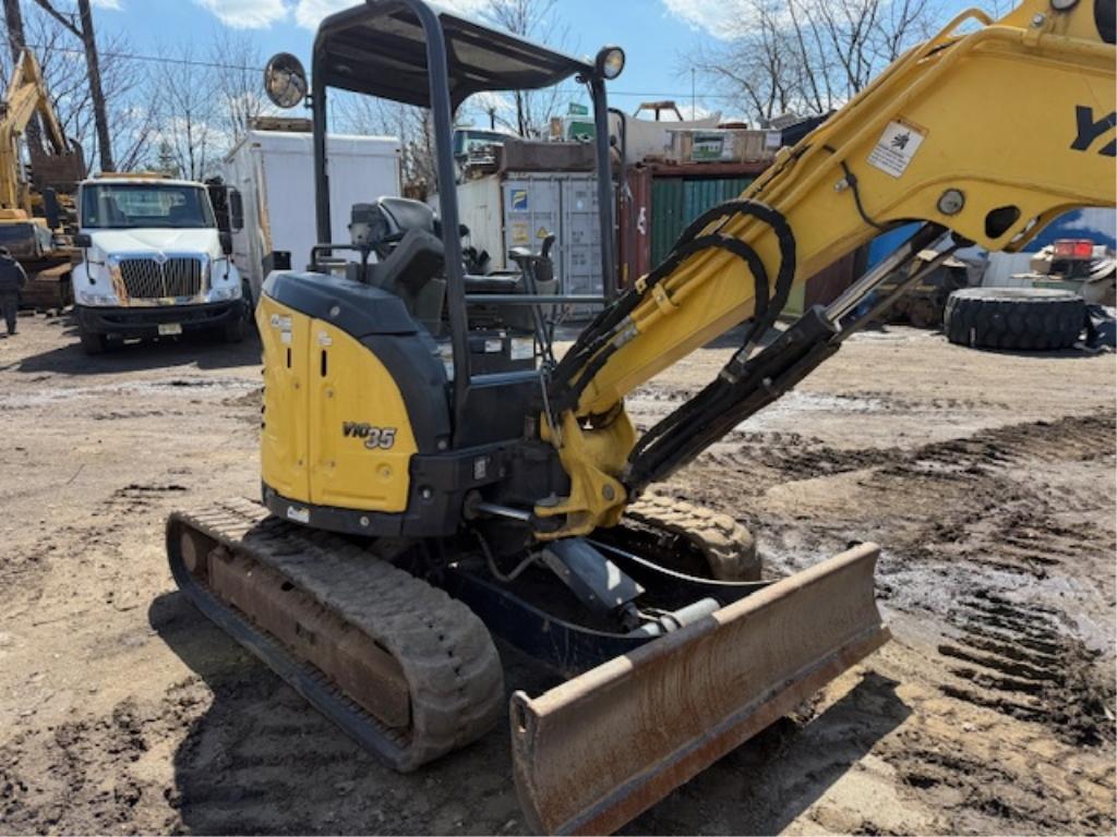 Yanmar Vio 35-6a Excavator