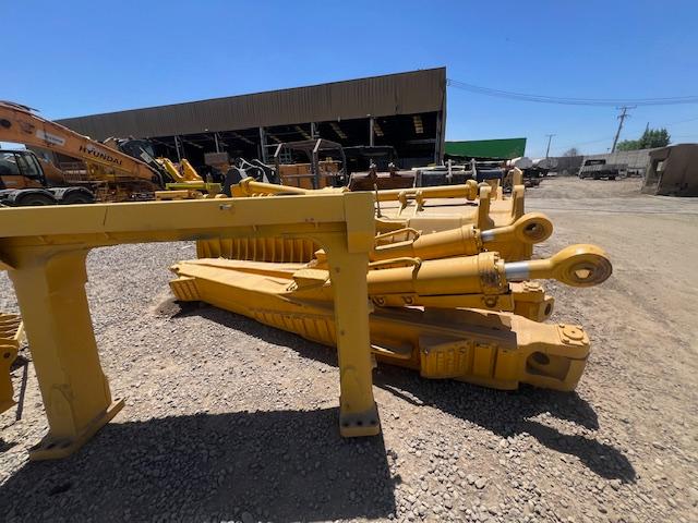 Komatsu D375a-6r Dozer