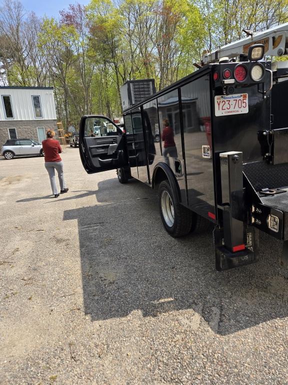 2015 Dodge Ram 550 Service Truck W/ Crane