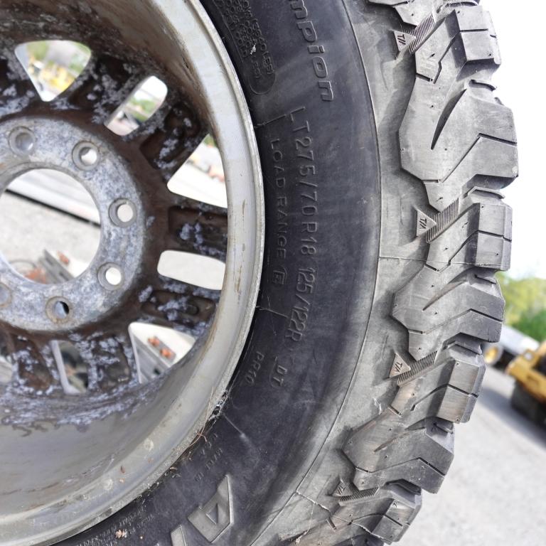 BFGoodrich LT275/70R18 All-Terrain T/A KO2 Wheel