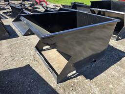 New 1.5 Yard Trash Hopper
