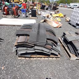 Asphalt Roof Shingles