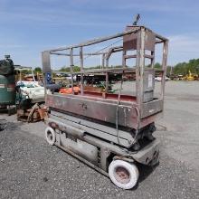 Electric Scissor Lift