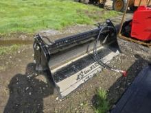 New Future Skidsteer 4 In 1 Bucket
