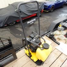 New Mustang Lf 88D Plate Compactor