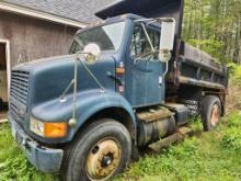 1995 International 8100 6 Wheel Dump Truck