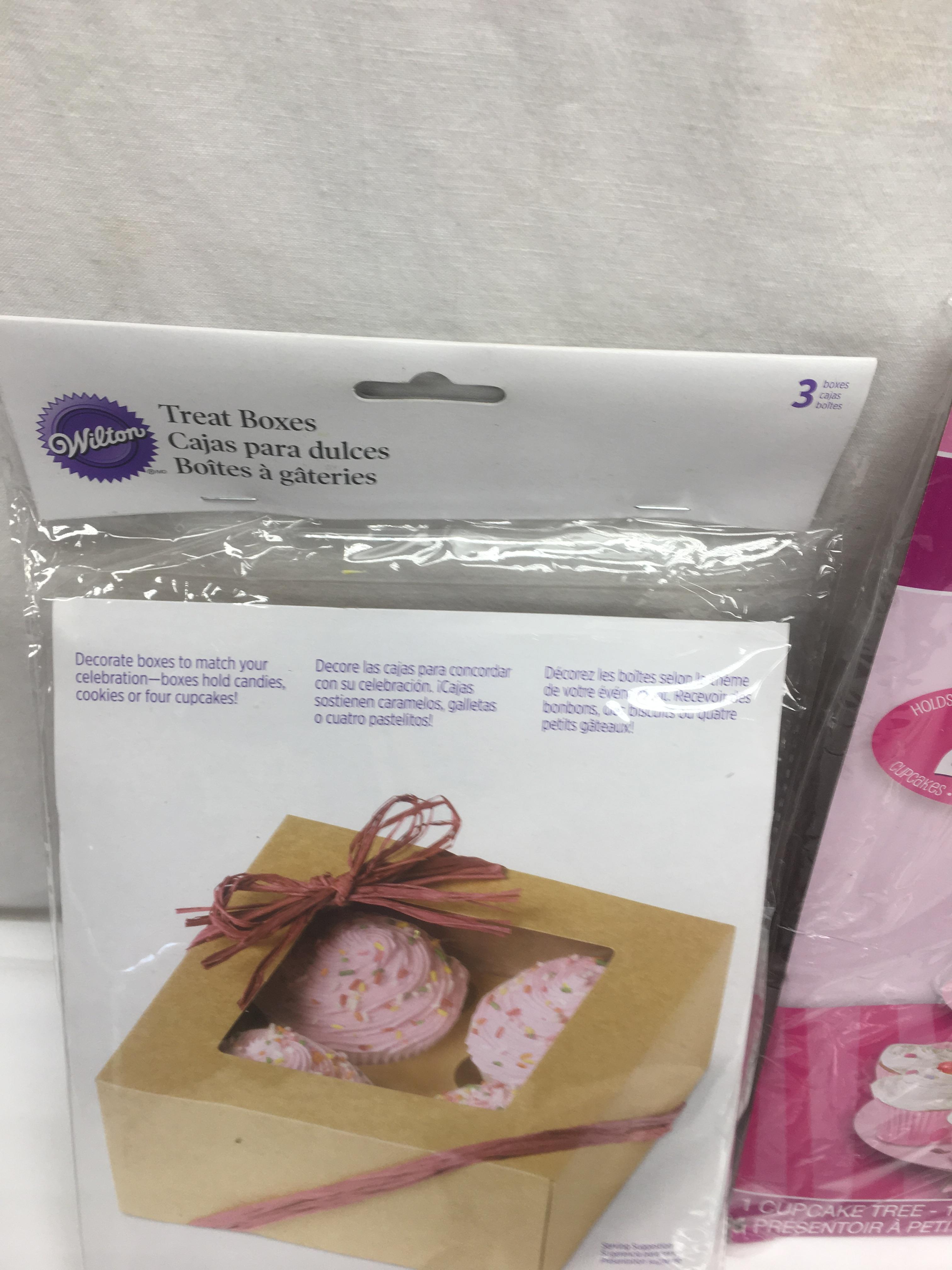 Box Lot/Wilton Treat Boxes, CupCake Tree