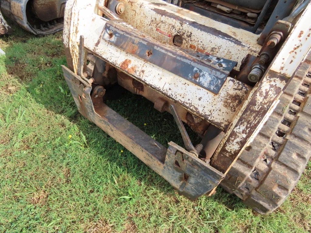 BOBCAT T190 SKID STEER
