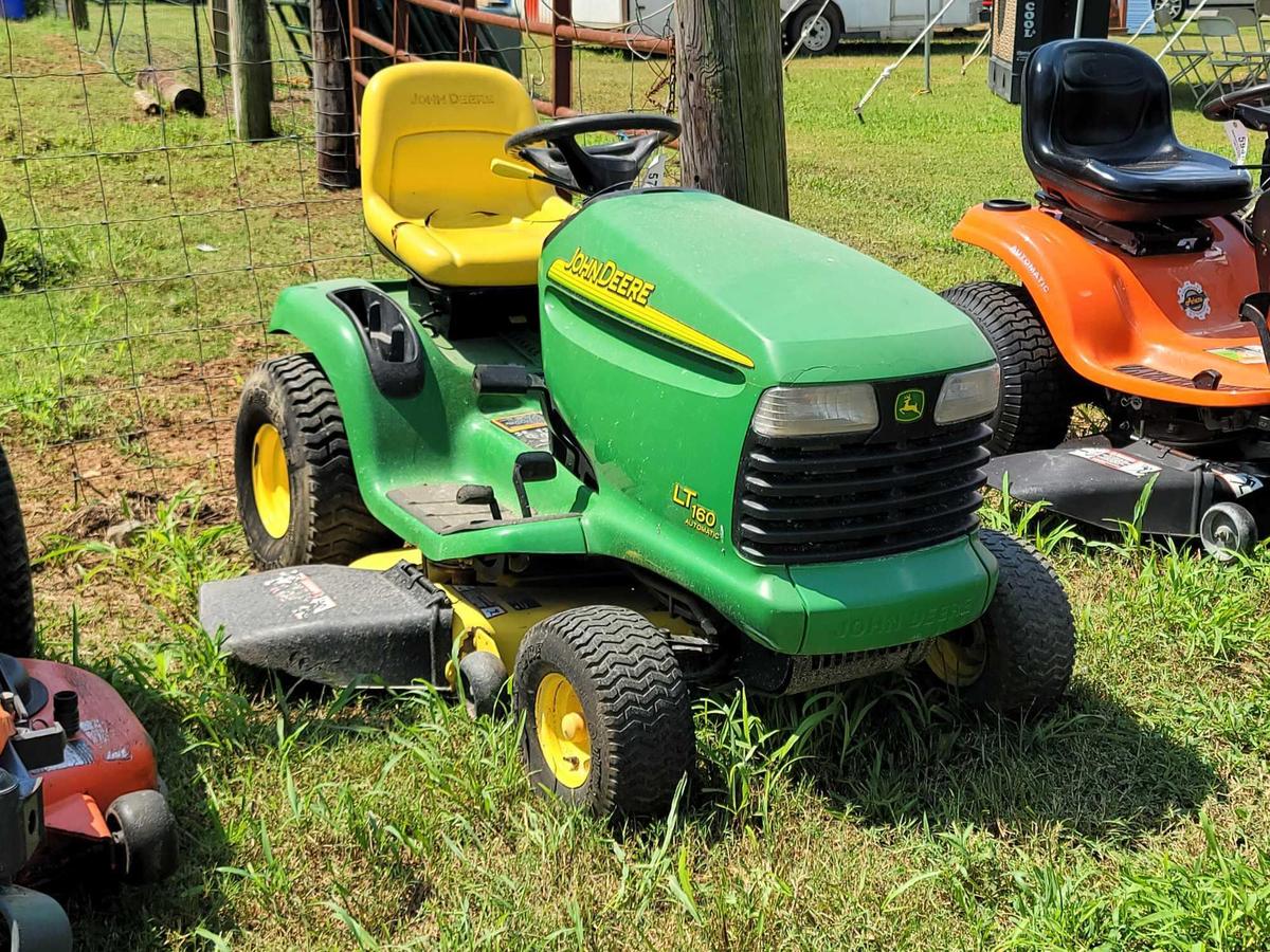 JOHN DEERE LT160 42 IN RIDING MOWER