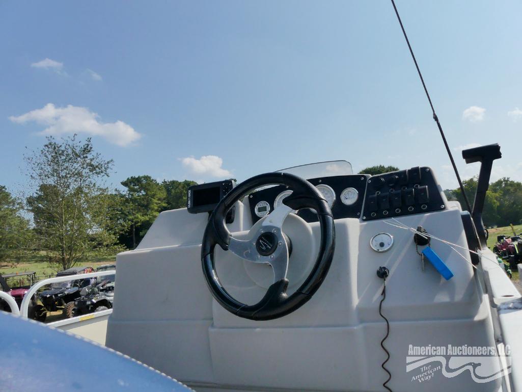 1999 FISHER FREEDOM 240 DLX