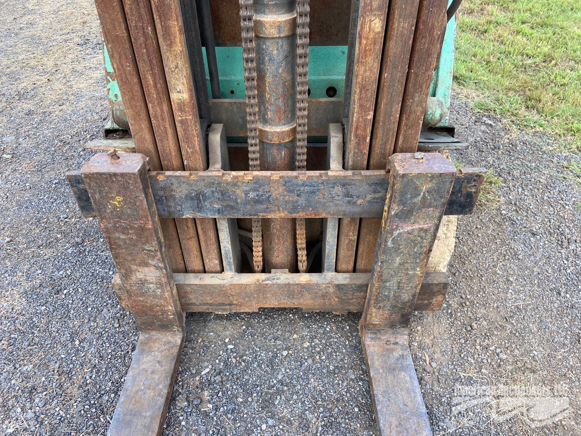 MITSUBISHI FG025 FORKLIFT