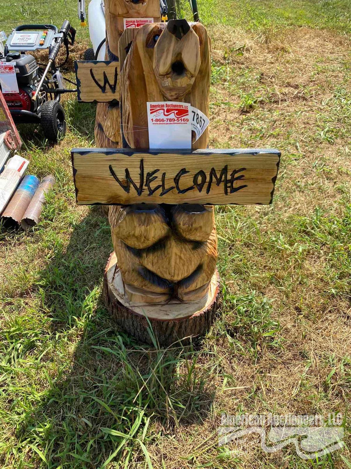 WOODEN BEAR STATUE