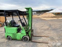 MITSUBISHI FG015 FORKLIFT