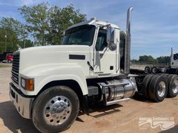 2014 MACK CHU613 TRUCK