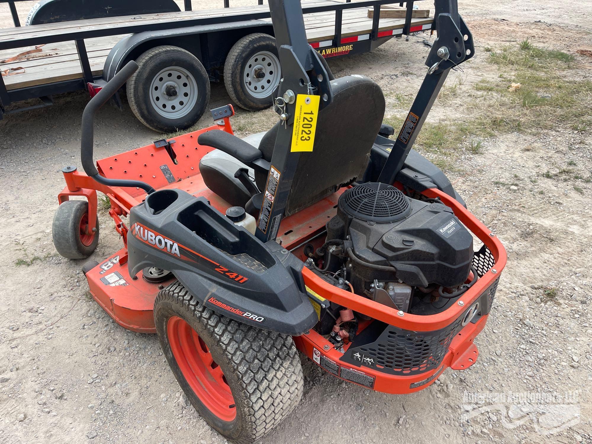 KUBOTA Z411 ZERO TURN MOWER