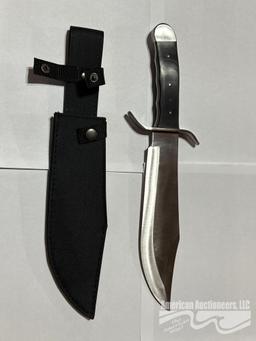 (2) FIXED BLADE KNIVES