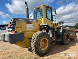KOMATSU WA320 RUBBER TIRE LOADER