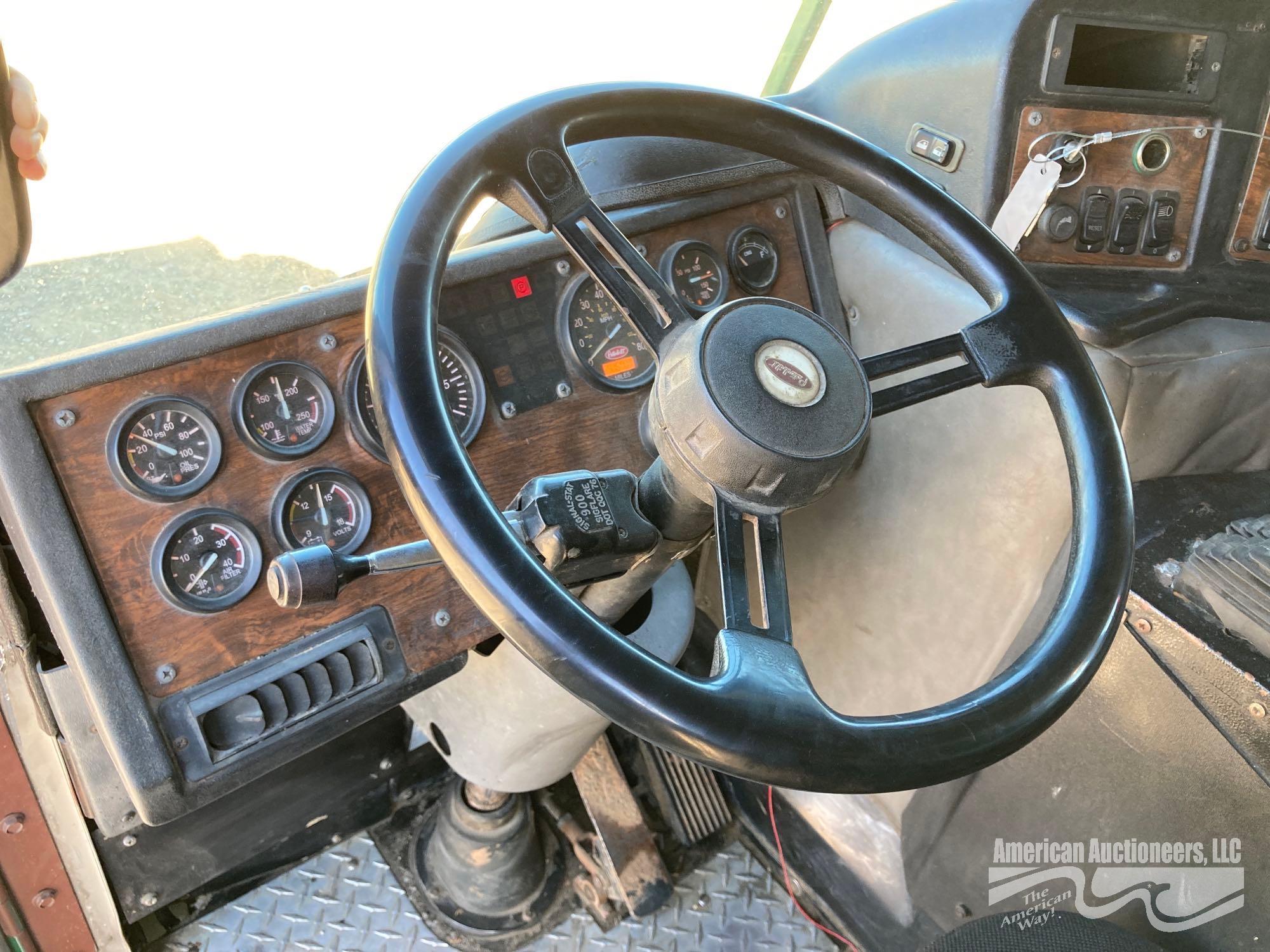 2010 Peterbilt 320 Front Load Trash Truck 38 Cu Yard Packer, VIN # 3BPZL20X1AF107617