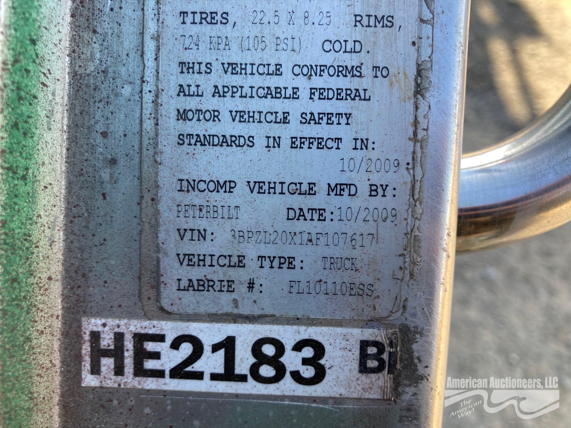 2010 Peterbilt 320 Front Load Trash Truck 38 Cu Yard Packer, VIN # 3BPZL20X1AF107617