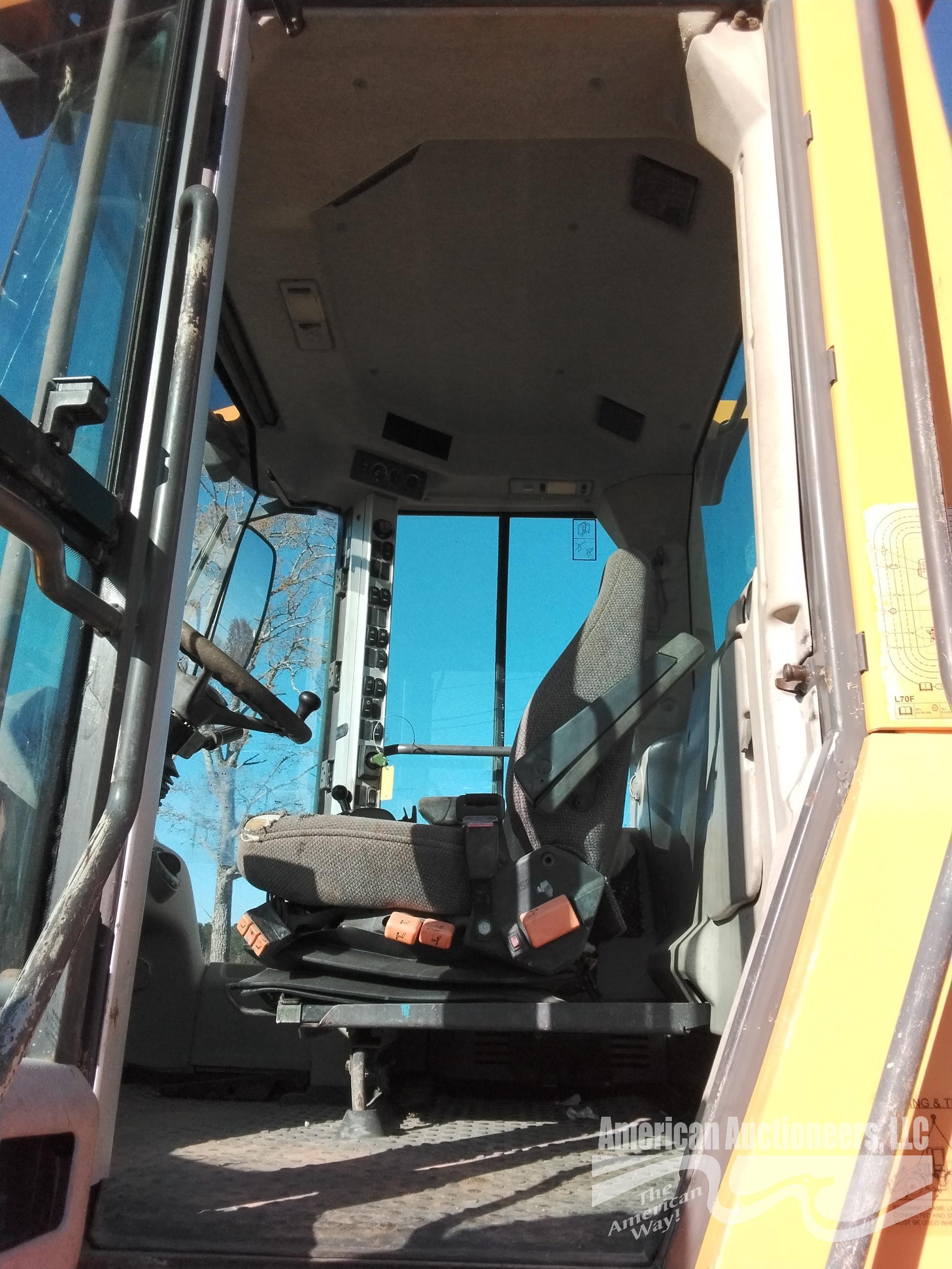 2009 VOLVO L70F WHEEL LOADER