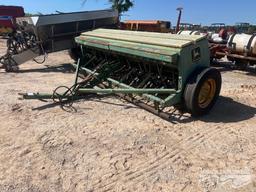JOHN DEERE 8300 PLANTER