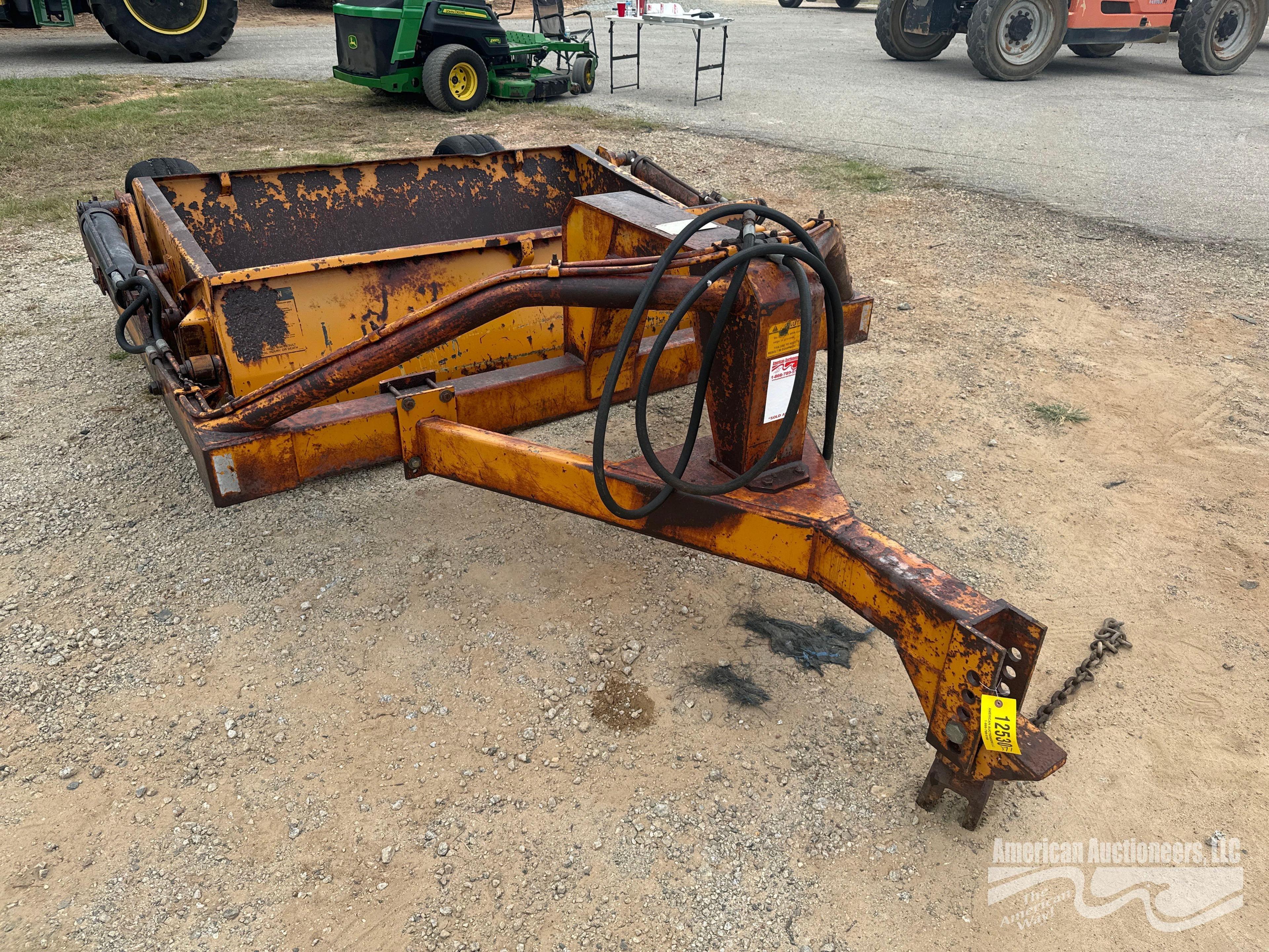 SOILMOVER SM35 PULL BEHIND DIRT PAN