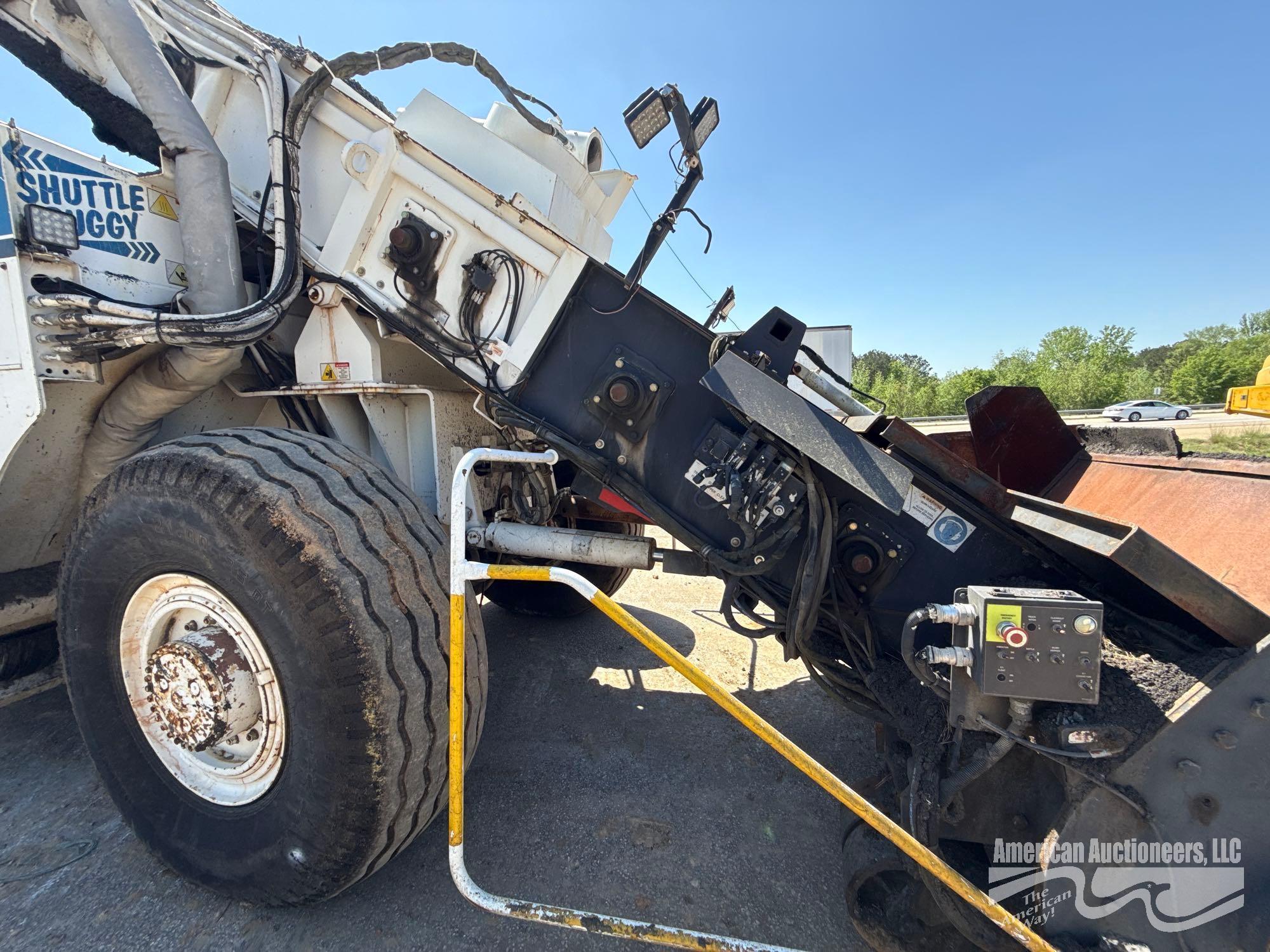 ROADTEC SB2500D WHEEL MATERIAL TRANSFER VEHICLE, SHUTTLE BUGGY
