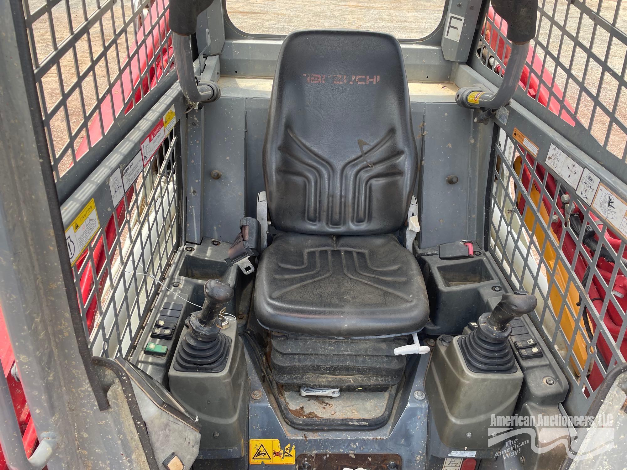TAKEUCHI TL8R-2 SKID STEER