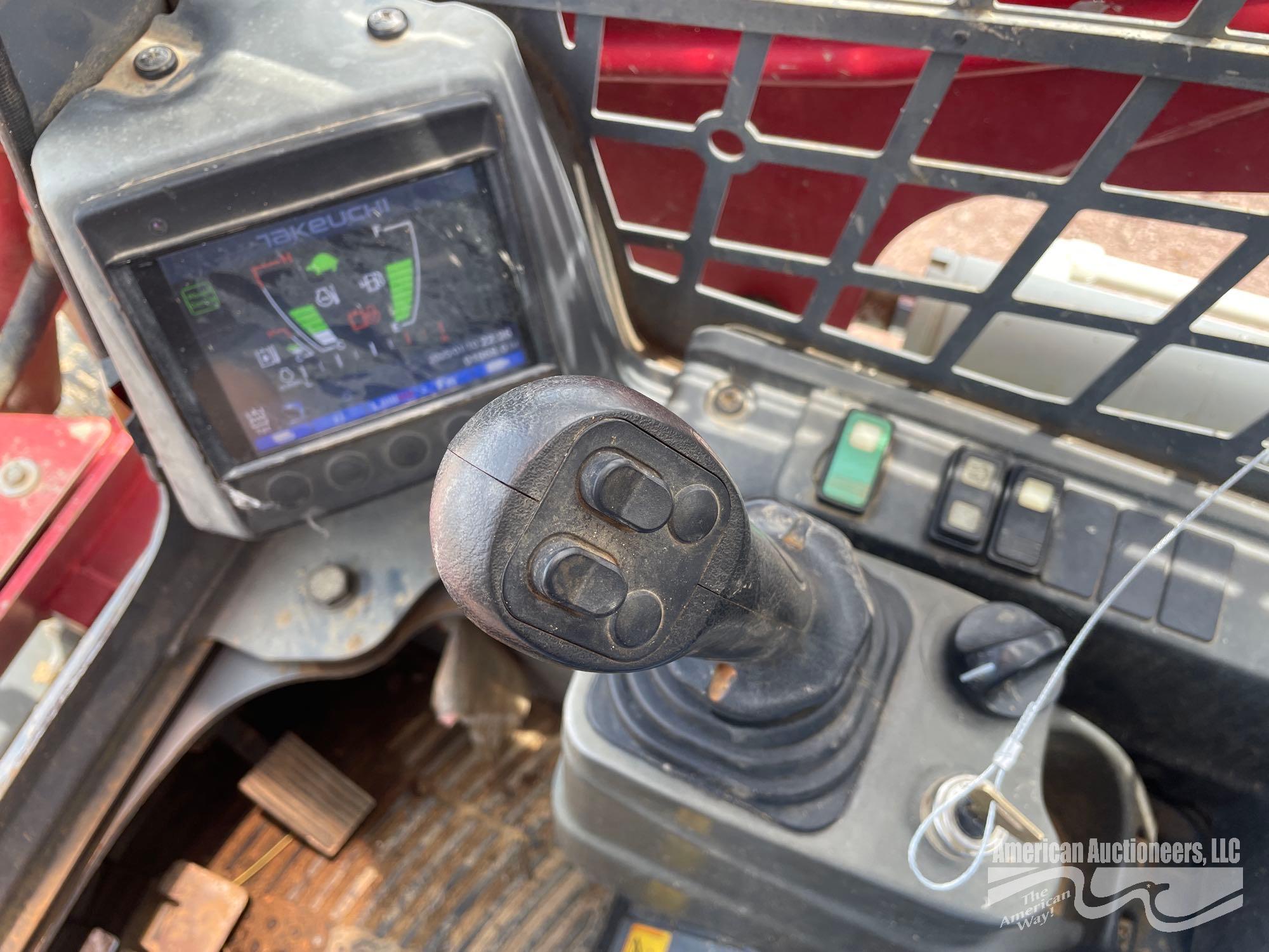 TAKEUCHI TL8R-2 SKID STEER