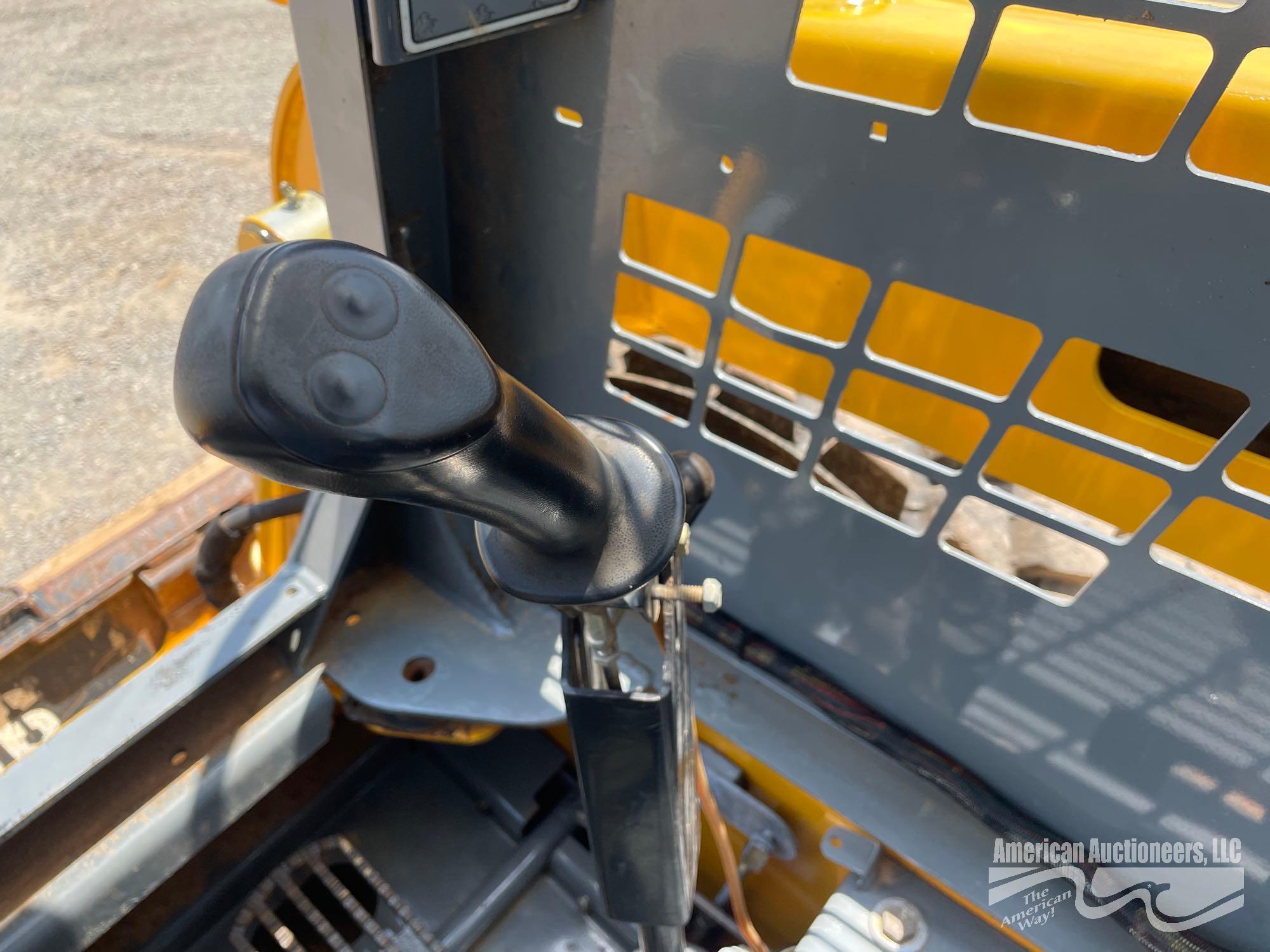 2006 MUSTANG 2109 SKID STEER