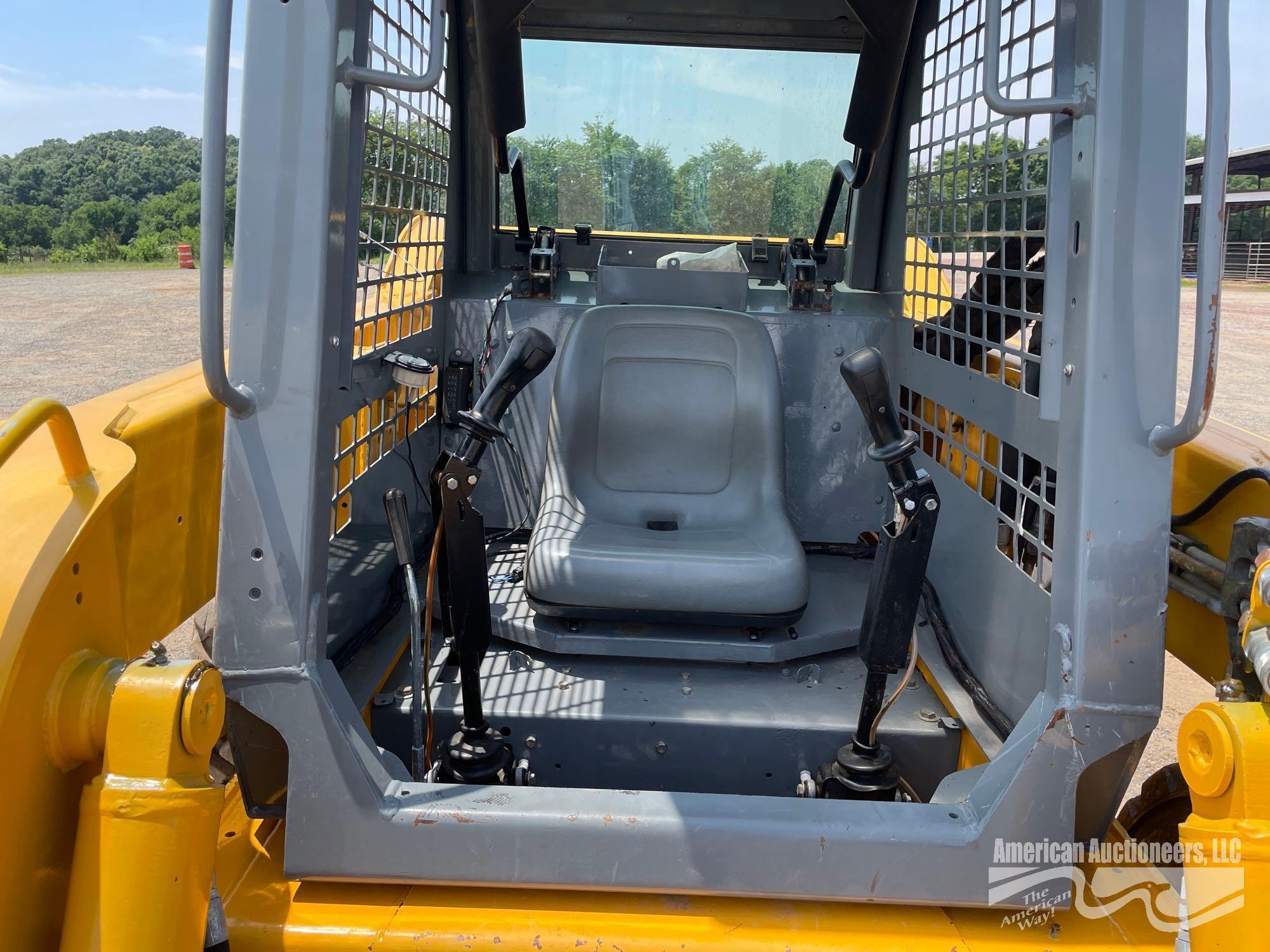 2006 MUSTANG 2109 SKID STEER