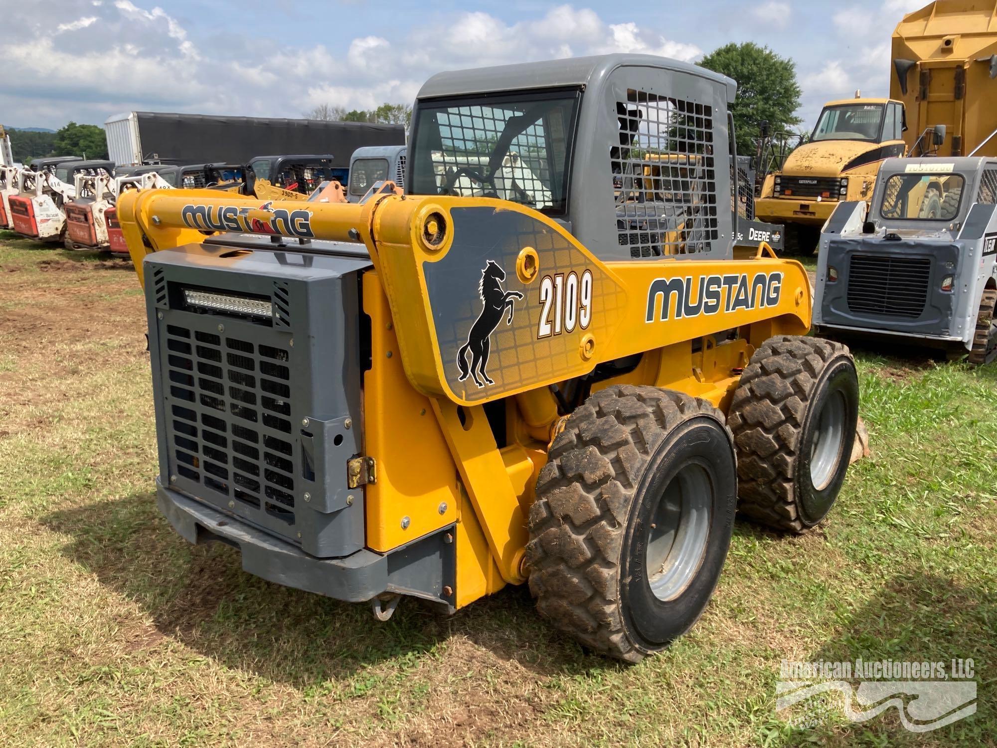 2006 MUSTANG 2109 SKID STEER