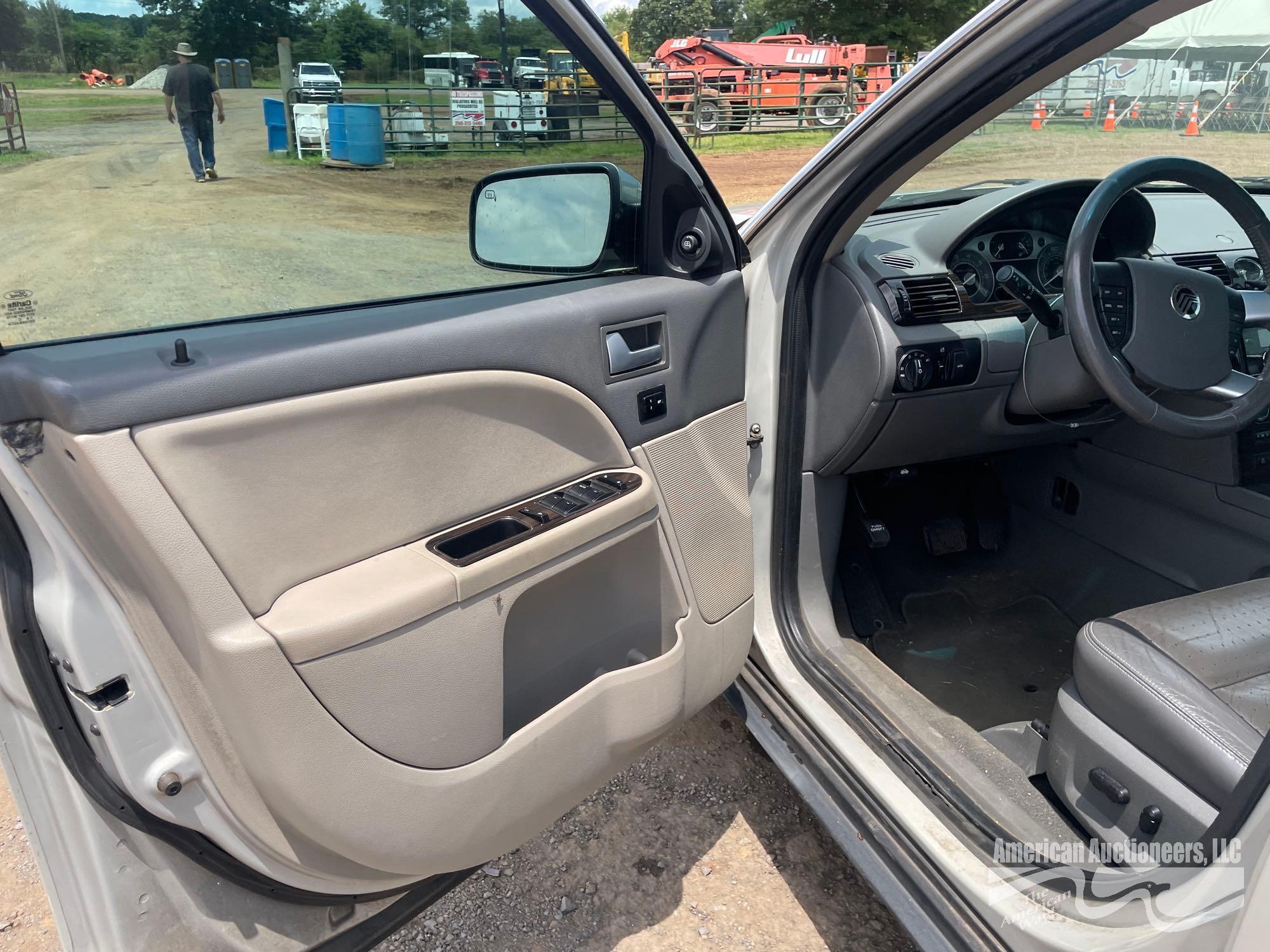2008 Mercury Sable Passenger Car, VIN # 1MEHM42W68G615590
