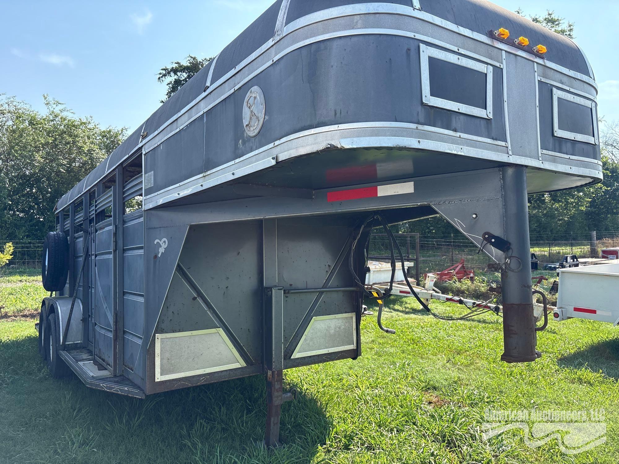 PONDEROSA 16' T/A CATTLE TRAILER