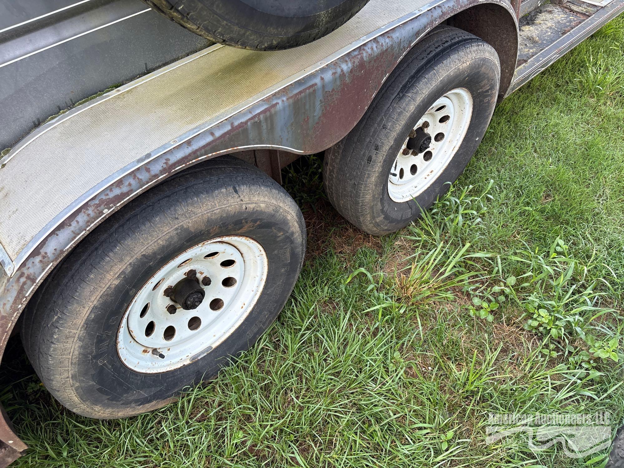 PONDEROSA 16' T/A CATTLE TRAILER