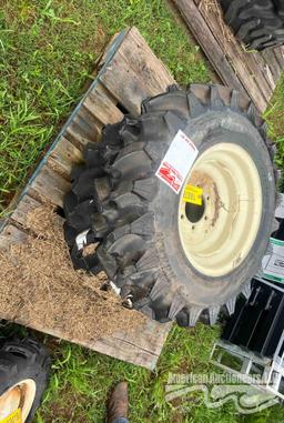 (2) 9.5-16 tires and wheels